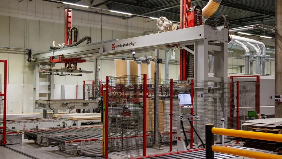 Tekstil Sektöründe Robotik ve Otomasyonun Yükselişi: Verimlilik ve Kalite Artışı Tekstil Sektöründe Robotik ve Otomasyonun Yükselişi: Verimlilik ve Kalite Artışı — Görsel 1